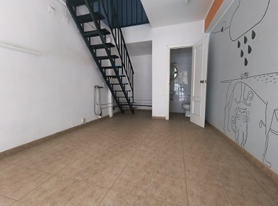 Locales y naves en Venta en Alzira, Comunidad Valenciana