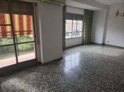 Pisos y áticos en Venta en Carcaixent, Comunidad Valenciana