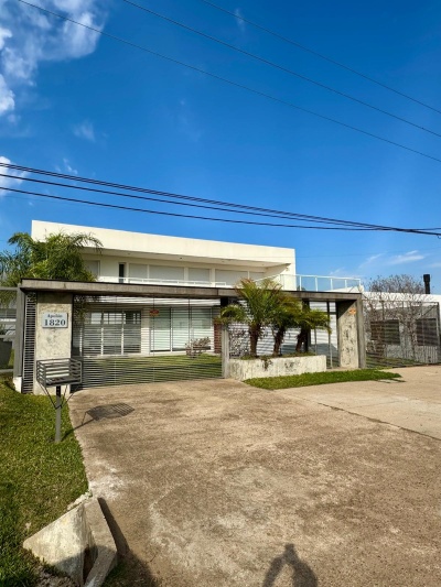 Casa en Venta en Salto, Salto