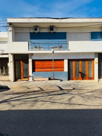 Casa en Venta,  Alquiler en CENTRO, Salto, Salto