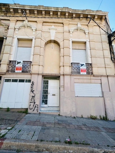 Casa en Venta,  Alquiler en CENTRO, Salto, Salto