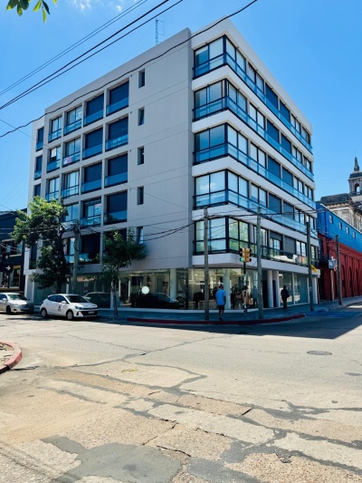 Apartamento en Alquiler en CENTRO, Salto, Salto