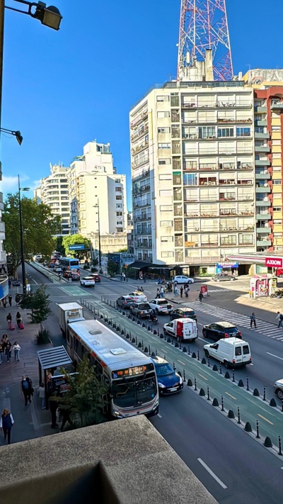 Apartamento en Alquiler en Tres Cruces, Montevideo