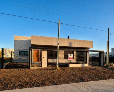 Casa en Venta en Salto, Salto
