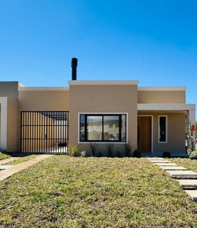 Casa en Venta en LOS LAURELES, Salto