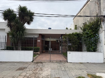 Casa en Alquiler en La Blanqueada, Montevideo