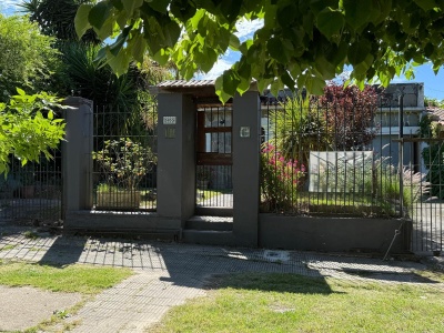 Casa en Alquiler en Malvín Norte, Montevideo