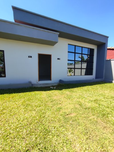 Casas en Venta en Mariano Roque Alonso, Central