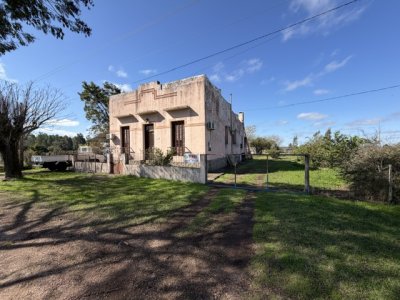 Casaquinta en Venta en Salto, Salto