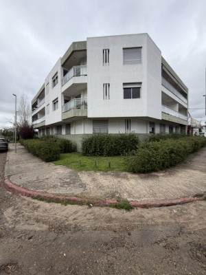 Apartamento en Alquiler en Salto, Salto