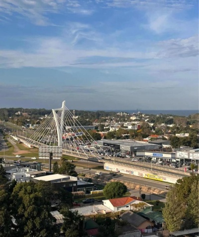 Apartamento en Alquiler en Carrasco, Montevideo