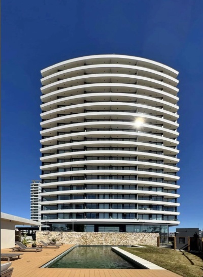 Apartamento en Alquiler en Carrasco, Montevideo
