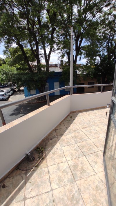 Casa en Alquiler en La Blanqueada, Montevideo