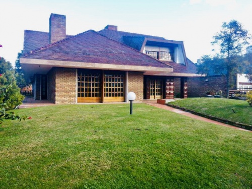 Casa en Alquiler en Punta Gorda, Montevideo