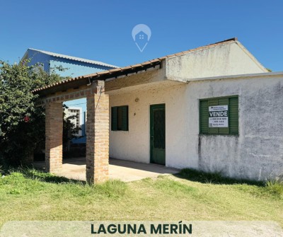 Casa en Venta en  calle 5 entre 2 y 4, Lago Merín, Cerro Largo