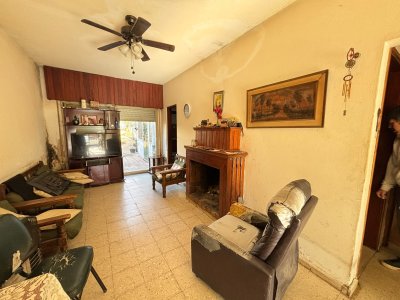 Casa en Venta en Plaza Rivera, Minas, Lavalleja