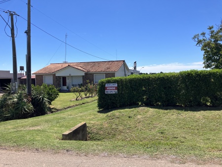 Campo / Chacra en Venta en Punta Espinillo, Montevideo