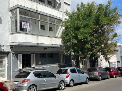 Apartamento en Alquiler en Centro, Montevideo