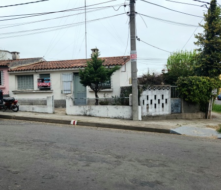 Casa en Venta en BARRIO OESTE, Mercedes, Soriano
