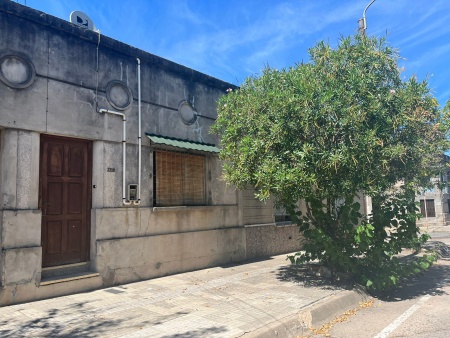 Casa en Alquiler en Fray Bentos, Río Negro
