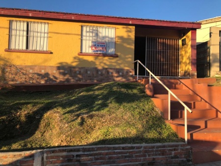 Casa en Alquiler en Fray Bentos, Río Negro