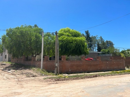 Casas en Venta en Fray Bentos, Río Negro