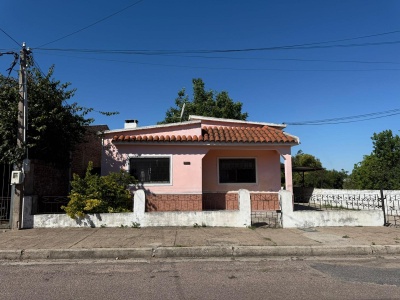 Casa en Venta en Fray Bentos, Río Negro