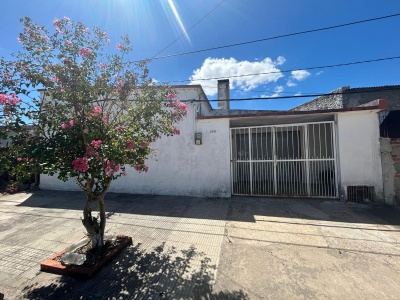 Casa en Venta en Fray Bentos, Río Negro