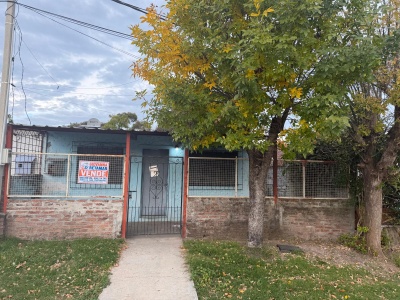 Casa en Venta,  Alquiler en Fray Bentos, Río Negro