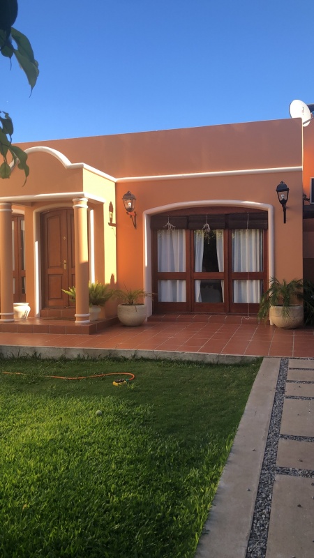 Casa en Venta en CENTRO, Mercedes, Soriano