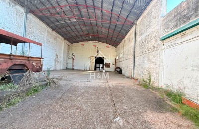 Galpón en Venta en Salto, Salto