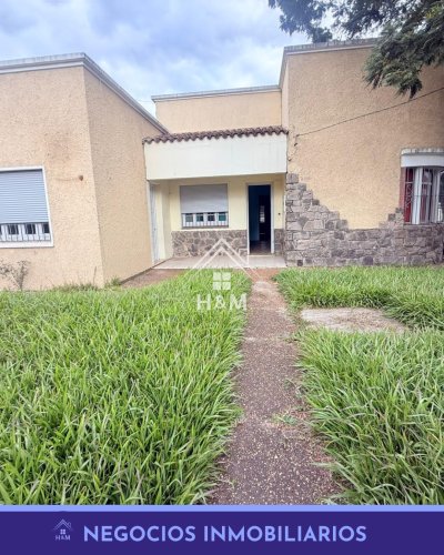 Casa en Venta en Av. Batlle, Salto, Salto