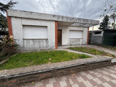 Casa en Venta en Trinidad, Flores