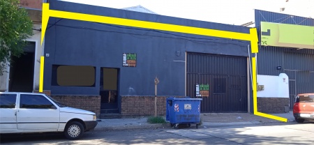 Galpon en Venta,  Alquiler en próxima a centro, Salto