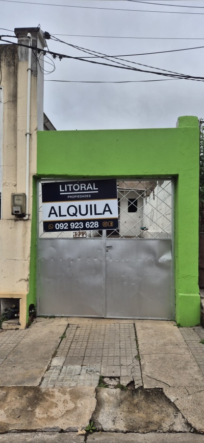 Casa en Alquiler en Mercedes, Soriano