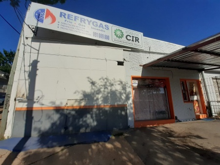 Locales Comerciales en Venta en Salto