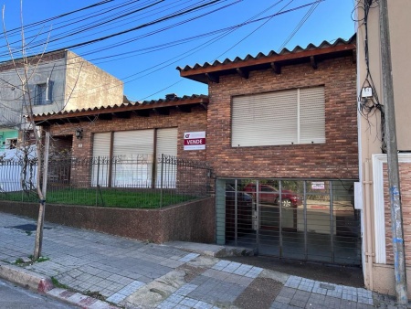 Casas en Venta en Centro, Salto