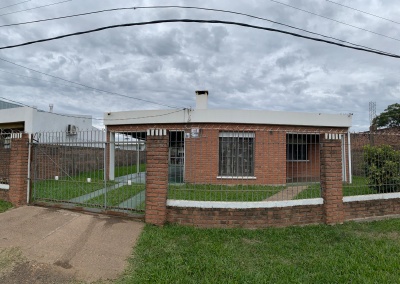 Casas en Alquiler en Barrio Burton, Salto, Salto