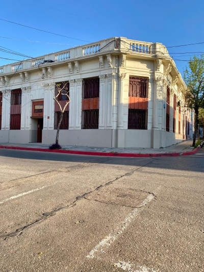 Apartamento en Alquiler en Centro, Salto, Salto