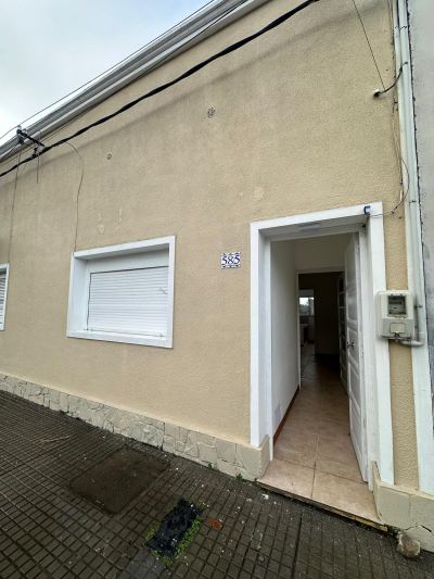 Casa en Alquiler en Centro, Salto