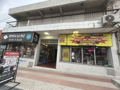 Locales Comerciales en Venta en La Paz, Canelones