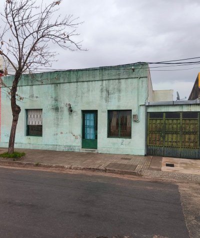 Casa en Venta en Fray Bentos, Río Negro