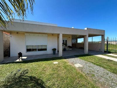 Casa en Venta en Fray Bentos, Río Negro