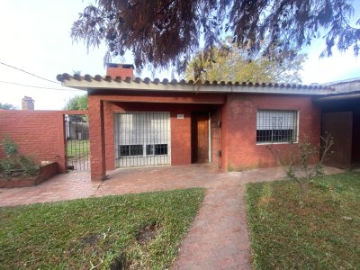 Casa en Venta en Shangrilá, Ciudad de la Costa, Canelones