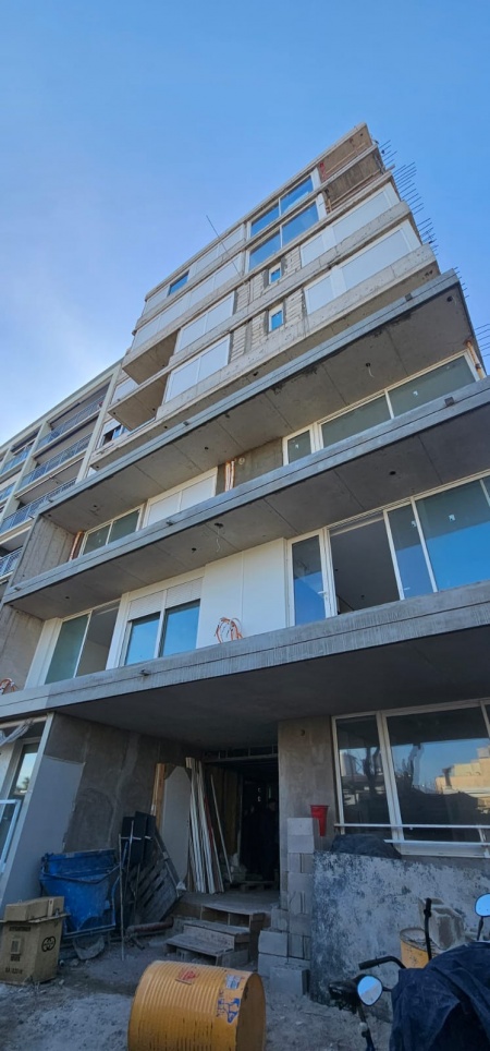 Apartamento en Venta en Malvín, Montevideo