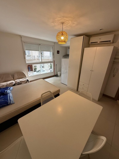 Apartamentos en Alquiler en Centro, Montevideo