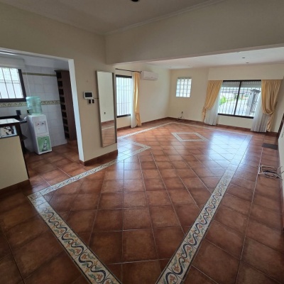 Casa en Venta en Carrasco, Montevideo