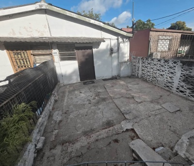 Casa en Alquiler en Nuevo París, Montevideo