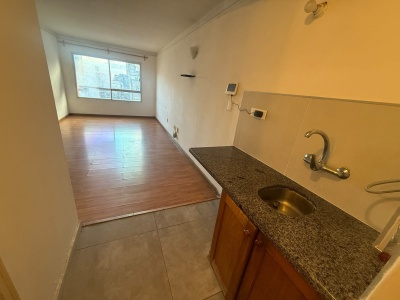 Apartamento en Alquiler en Centro, Montevideo