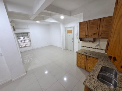 Apartamento en Alquiler en Centro, Montevideo